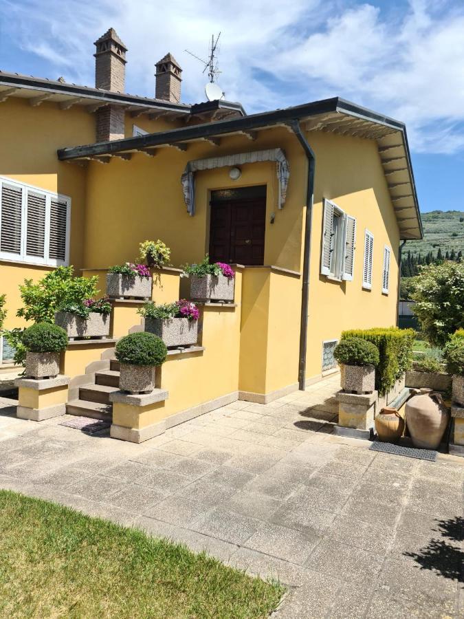 Apartament La Finestra Su Spello Zewnętrze zdjęcie